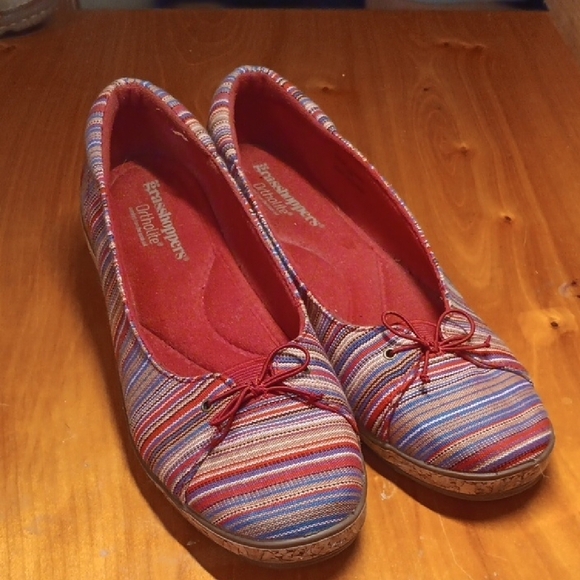Grasshoppers ortholite Red and Blue Flats - Picture 1 of 9